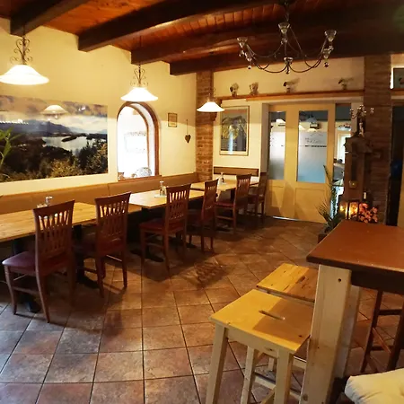 Casa de hóspedes Karawanken Faak am See