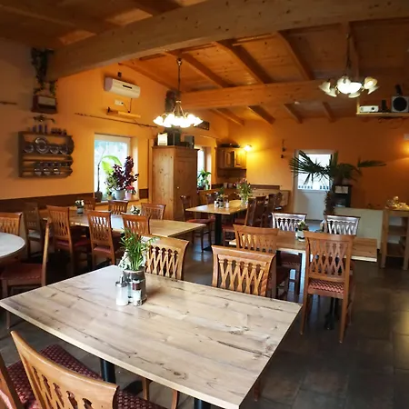 Karawanken Casa de hóspedes